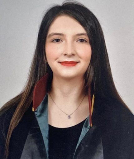 ayşe-begüm-türkoğlu